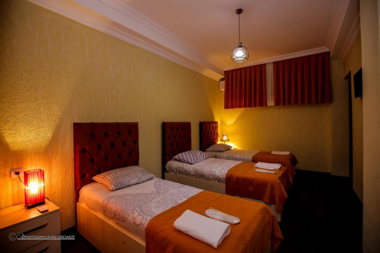 Hotel Balcony Kutaisi Ngoại thất bức ảnh