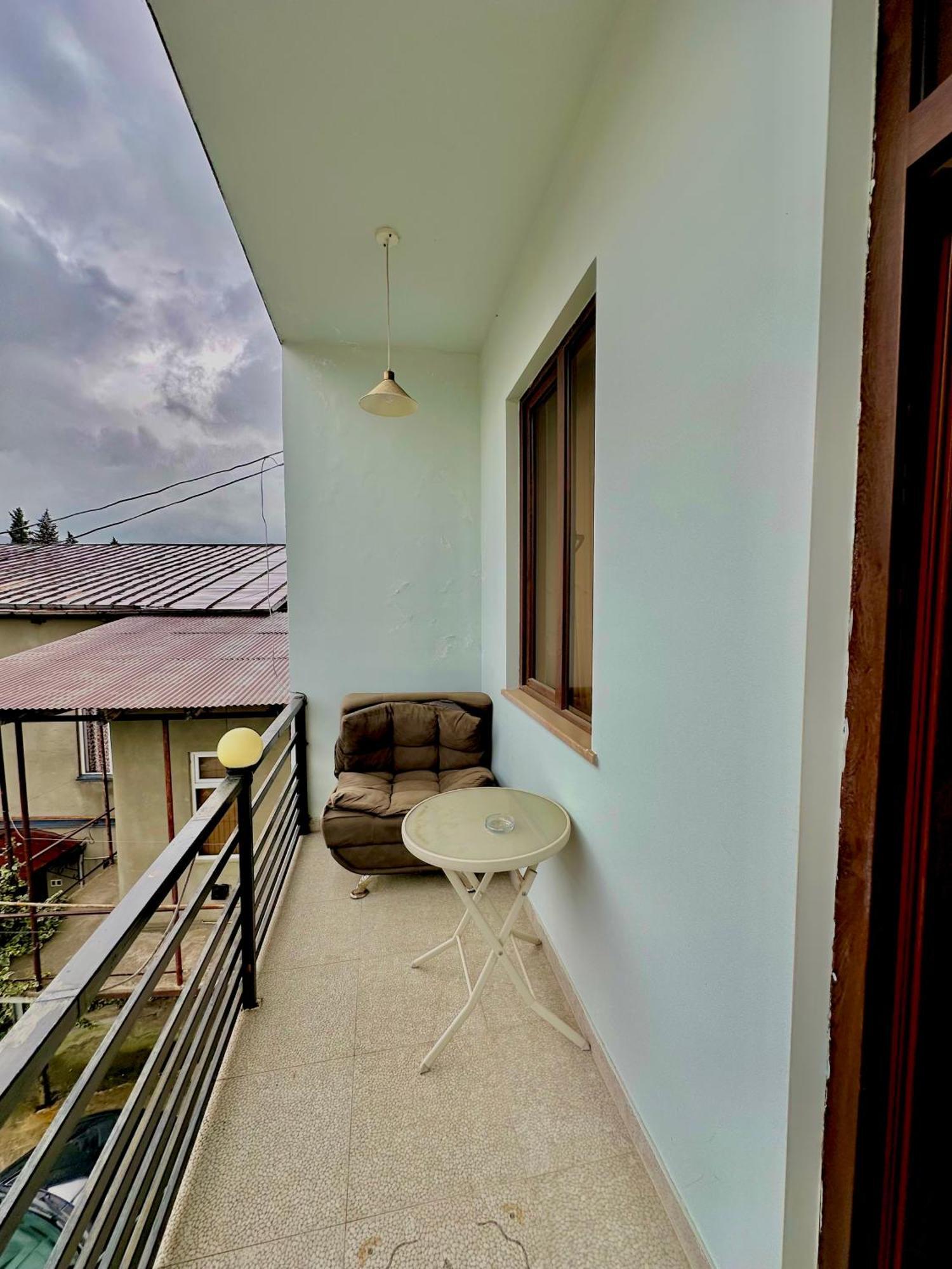 Hotel Balcony Kutaisi Ngoại thất bức ảnh