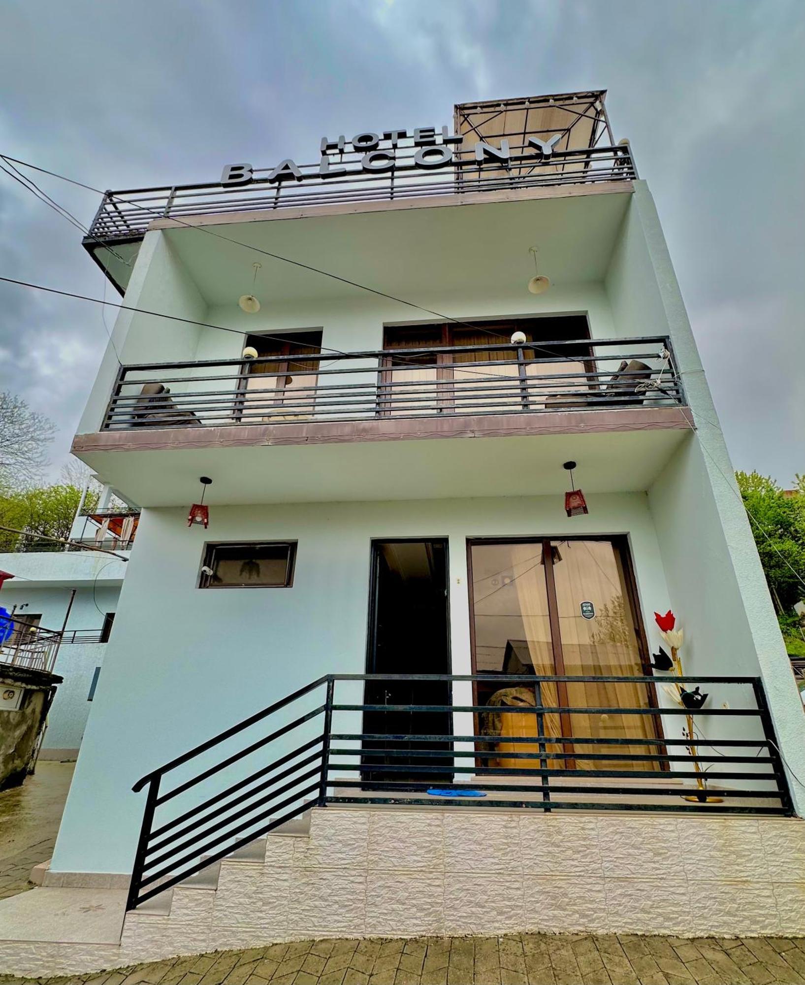 Hotel Balcony Kutaisi Ngoại thất bức ảnh