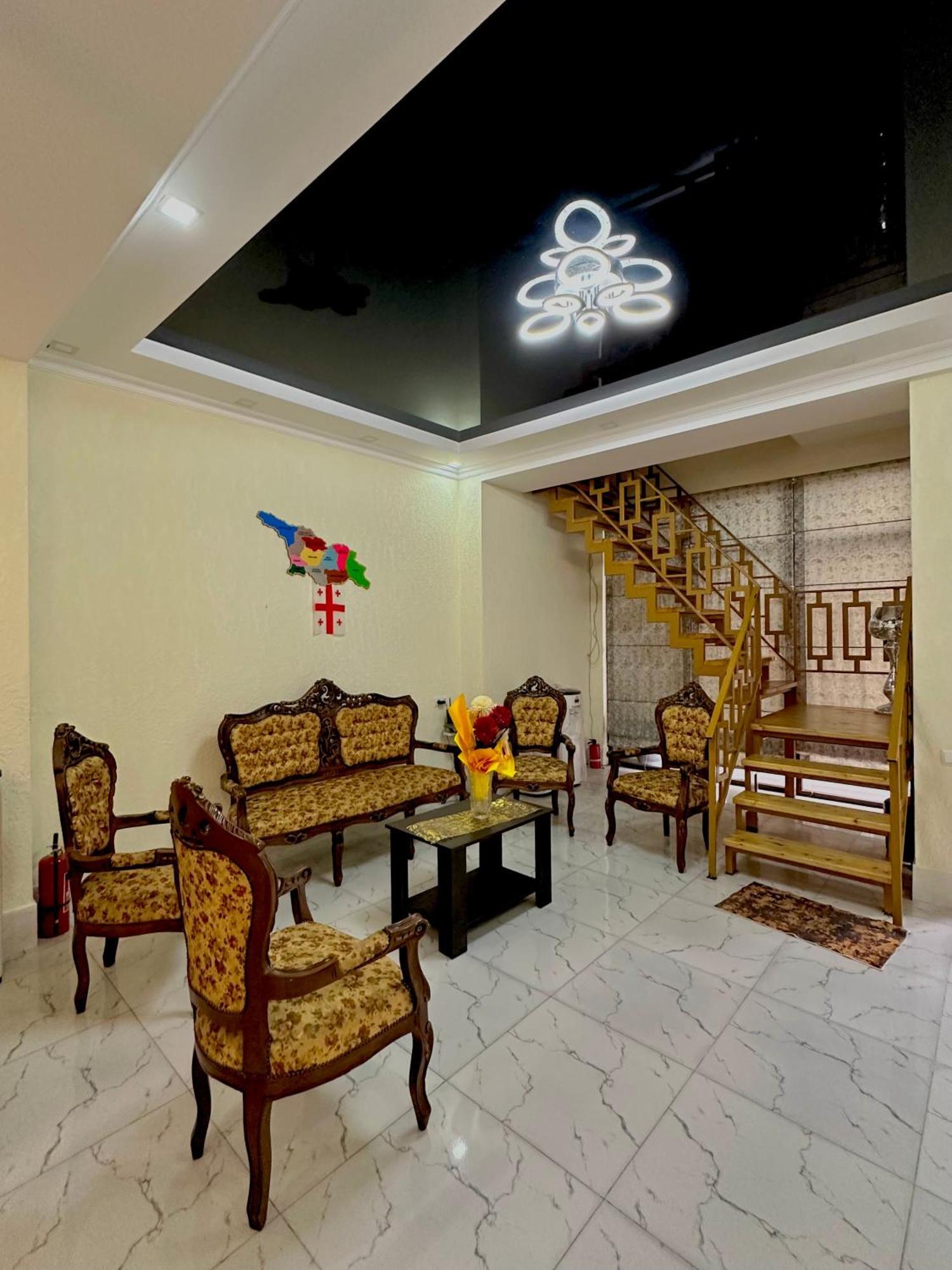 Hotel Balcony Kutaisi Ngoại thất bức ảnh