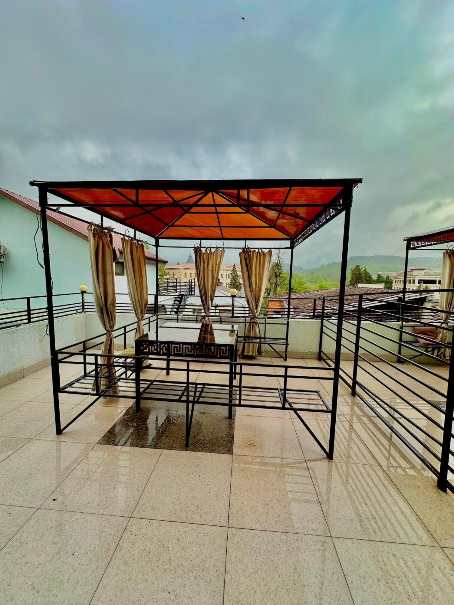 Hotel Balcony Kutaisi Ngoại thất bức ảnh
