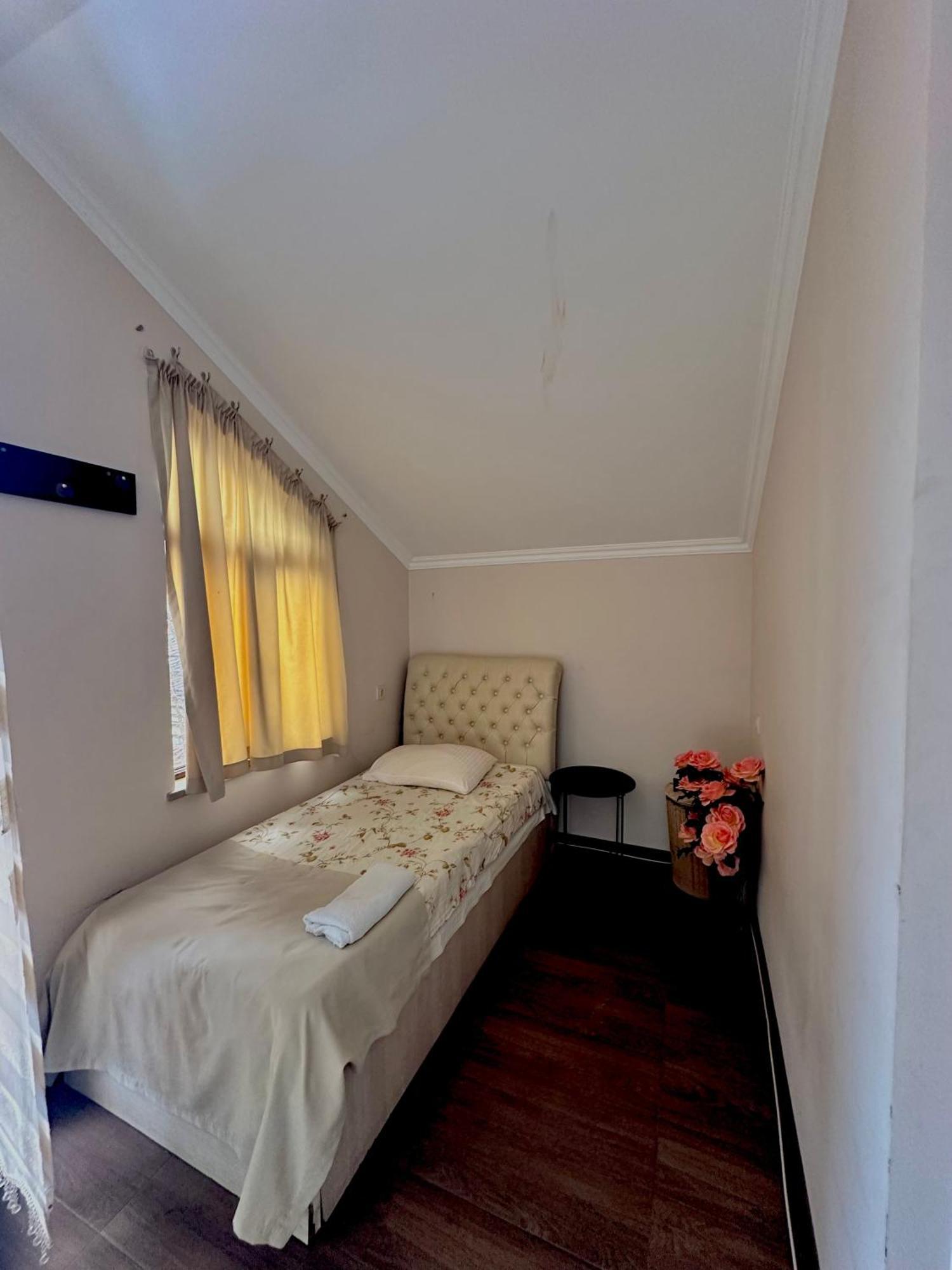 Hotel Balcony Kutaisi Ngoại thất bức ảnh