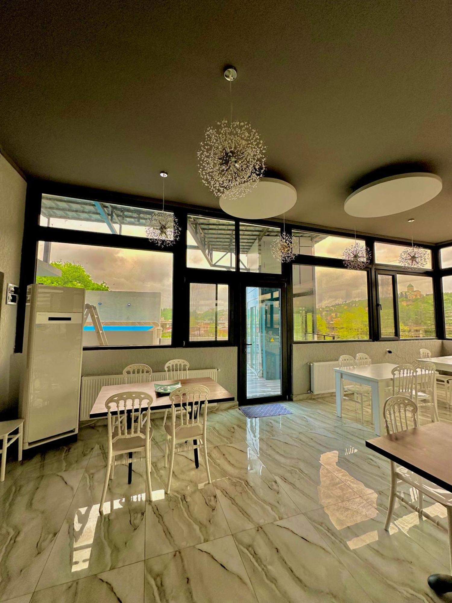 Hotel Balcony Kutaisi Ngoại thất bức ảnh