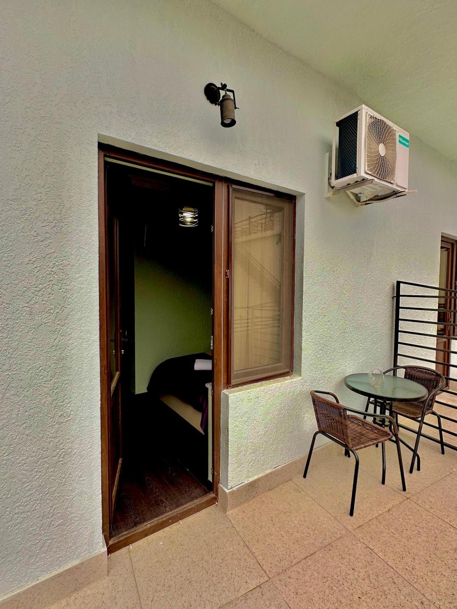 Hotel Balcony Kutaisi Ngoại thất bức ảnh